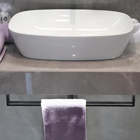 36 Steps In Tasso Square * סורנטו