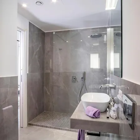 36 Steps In Tasso Square * Sorrento