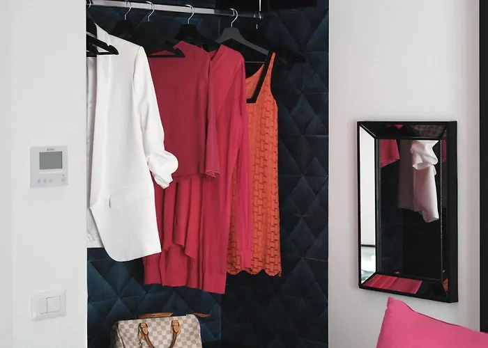 36 Steps In Tasso Square Апартаменты