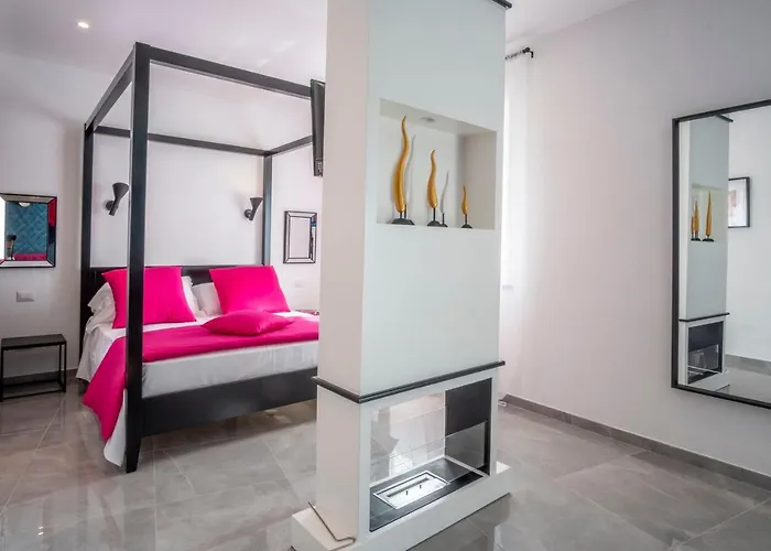 Appartement 36 Steps In Tasso Square