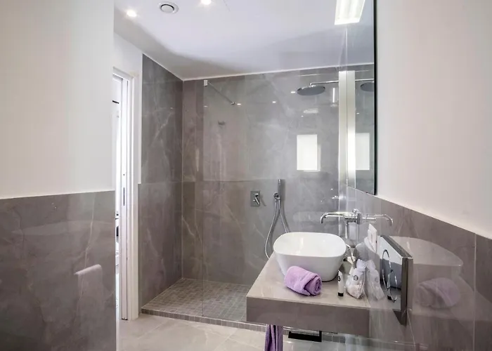 36 Steps In Tasso Square * Sorrento